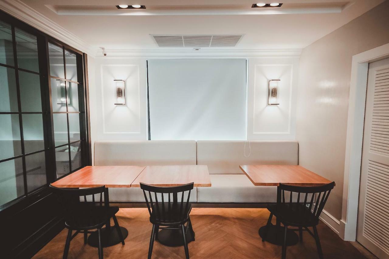 Ava Hotel Пхитсанулок Экстерьер фото