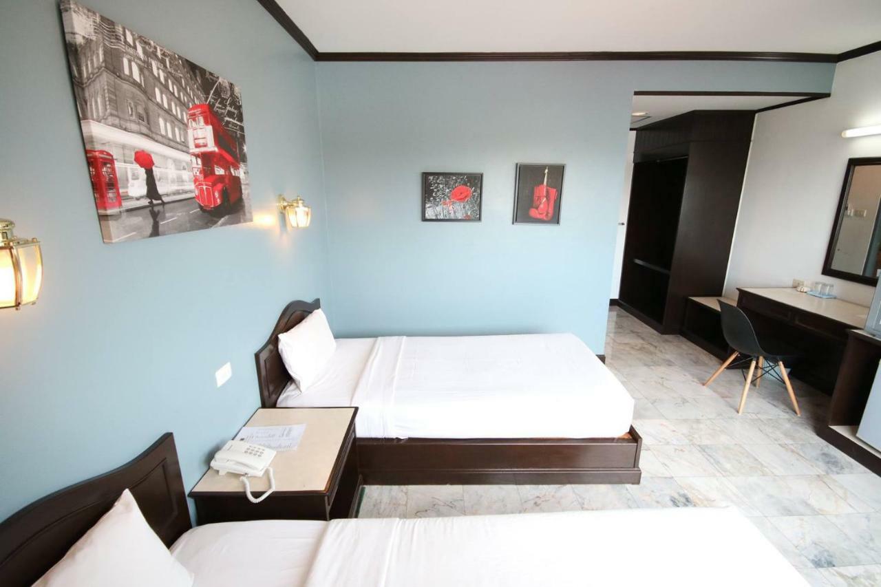 Ava Hotel Пхитсанулок Экстерьер фото